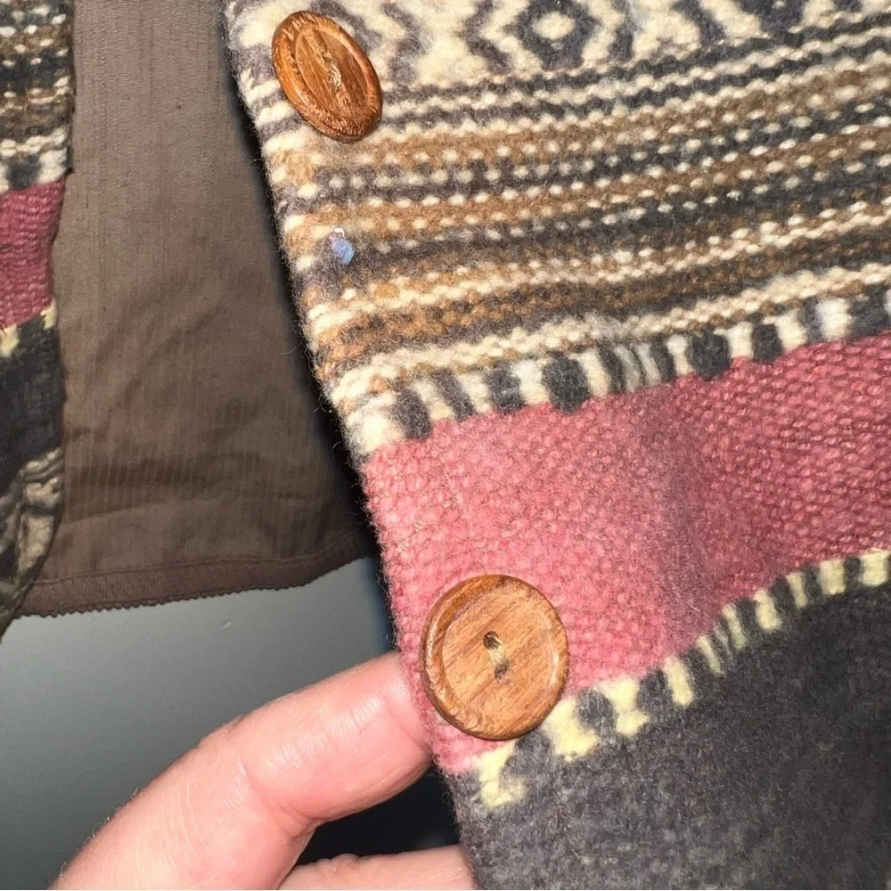Vintage tangibles striped